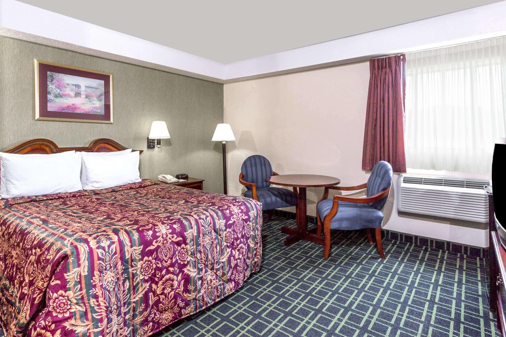 Days Inn By Wyndham Dumfries Quantico Esterno foto