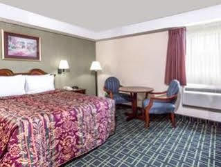 Days Inn By Wyndham Dumfries Quantico Esterno foto